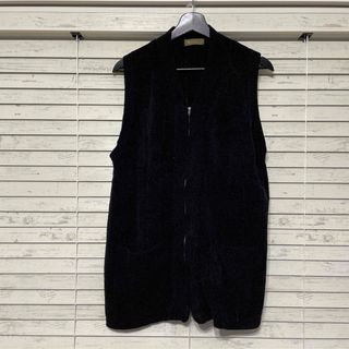 Yohji Yamamoto(ベスト)のフリマアイテム一覧 Yohji Yamamoto(ベスト)のフリマアイテム一覧