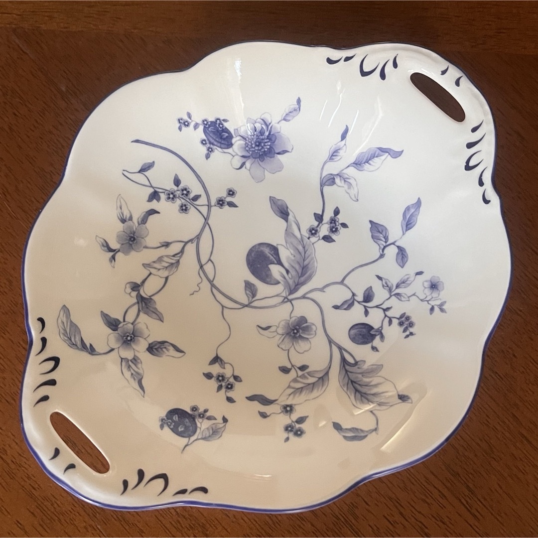 美品】ウェッジウッド☆ブループラム☆記念ロゴ おまとめ4点 食器 美品】ウェッジウッド☆ブループラム☆記念ロゴ おまとめ4点 食器