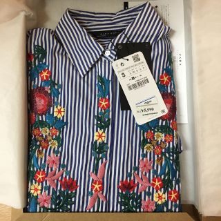 ZARA - ♡新品未使用タグ付き ZARA 刺繍 ストライプシャツ♡の通販 by ... ZARA ザラ 花柄 刺繍 ストライプ シャツ ブラウス M
