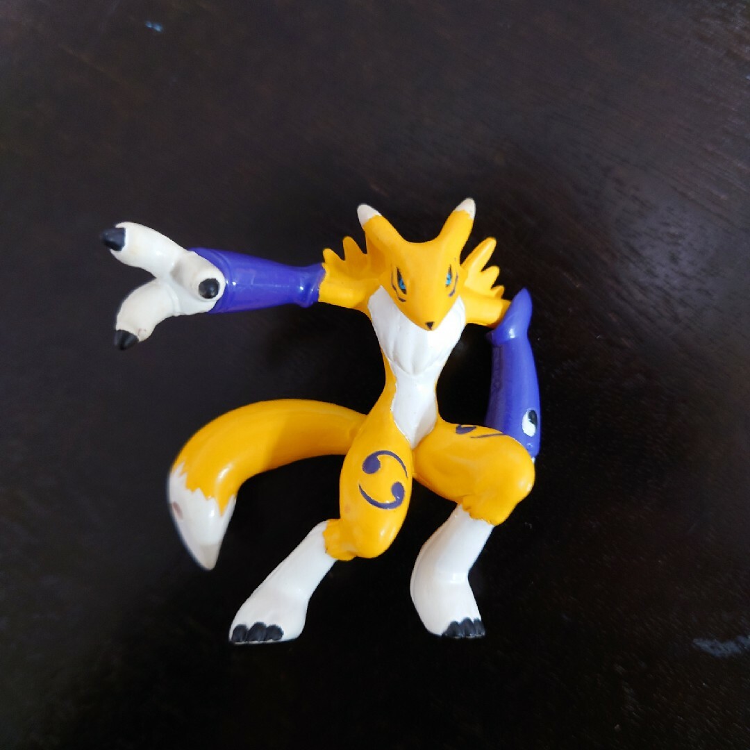 フィギュア レナモン&キュービモンの通販 by JRママ's shop|ラクマ フィギュア レナモン&キュービモンの通販 by JRママ's shop|ラクマ