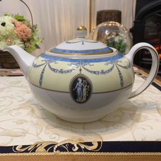 WEDGWOOD - 希少 未使用 ウェッジウッド マデリン ティーポット WEDGWOOD - 希少 未使用 ウェッジウッド マデリン ティーポット