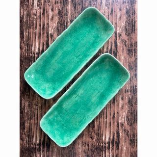 グリーン長皿2枚 お刺身皿 焼き魚皿オシャレ カフェ風 和洋食器 陶磁器 瀬戸焼(食器)