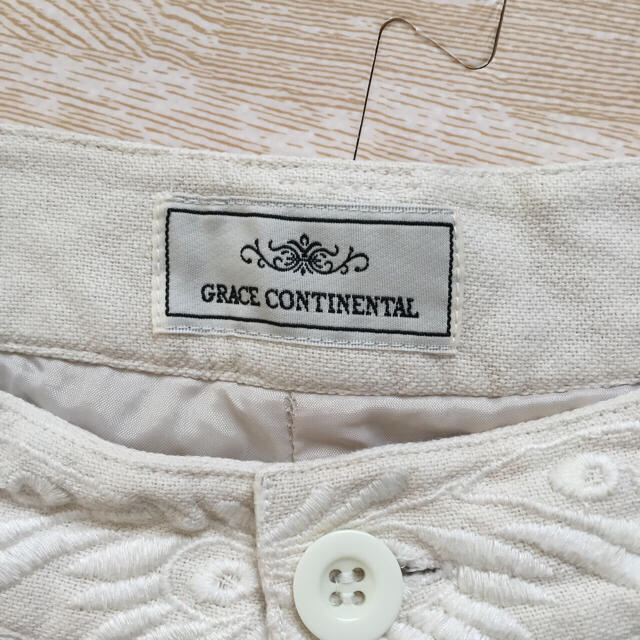GRACE CONTINENTAL(グレースコンチネンタル)のショートパンツ レディースのパンツ(ショートパンツ)の商品写真
