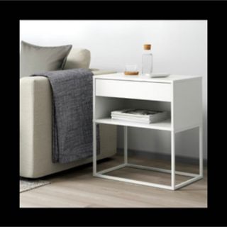 IKEA - 大人気新品未開封IKEA(イケア)ベッドサイドテーブル IKEA - 大人気新品未開封IKEA(イケア)ベッドサイドテーブル