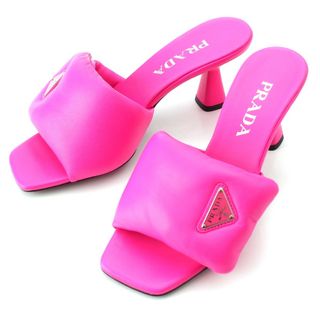 プラダ PRADA 太ヒール サフィアーノサンダル ミュール ベージュ プラダ PRADA 太ヒール サフィアーノサンダル ミュール ベージュ