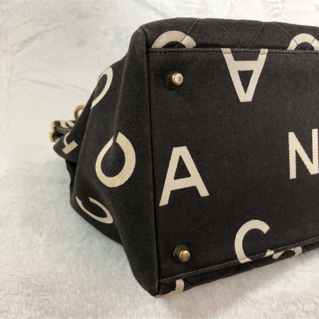 CHANEL - CHANEL シャネル アイコン CC ココマーク トートバッグ CHANEL - CHANEL シャネル アイコン CC ココマーク トートバッグ