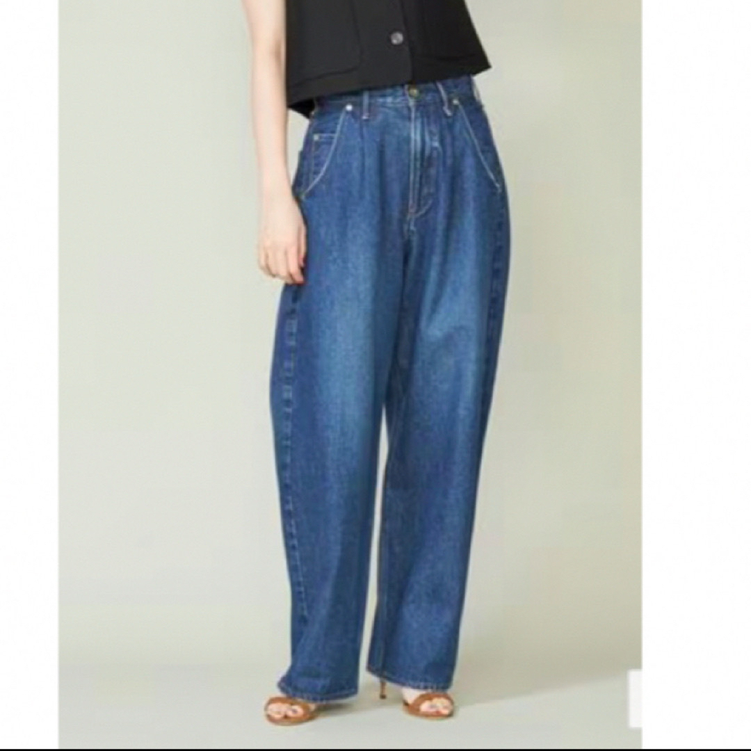 UNITED ARROWS - conte☆ upper hights タックデニムパンツ ☆さ UNITED ARROWS - conte☆ upper hights タックデニムパンツ ☆さ