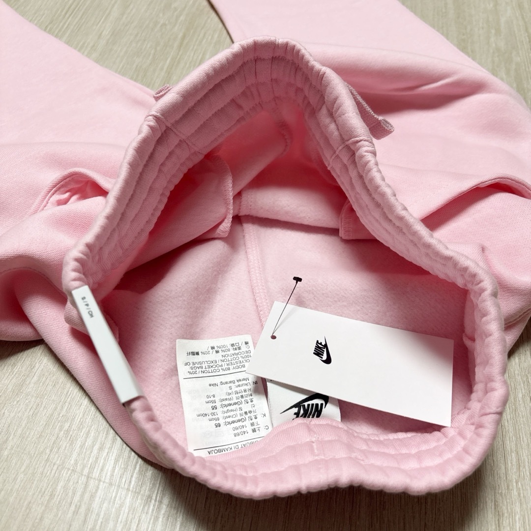 NIKE - 新品☆定価9900円☆NIKE☆上下セット☆セットアップ NIKE - 新品☆定価9900円☆NIKE☆上下セット☆セットアップ
