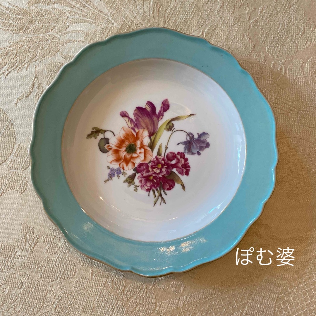古マイセン】マルコリーニの花/色彩に深みと陰影のある花の 古マイセン】マルコリーニの花/色彩に深みと陰影のある花の