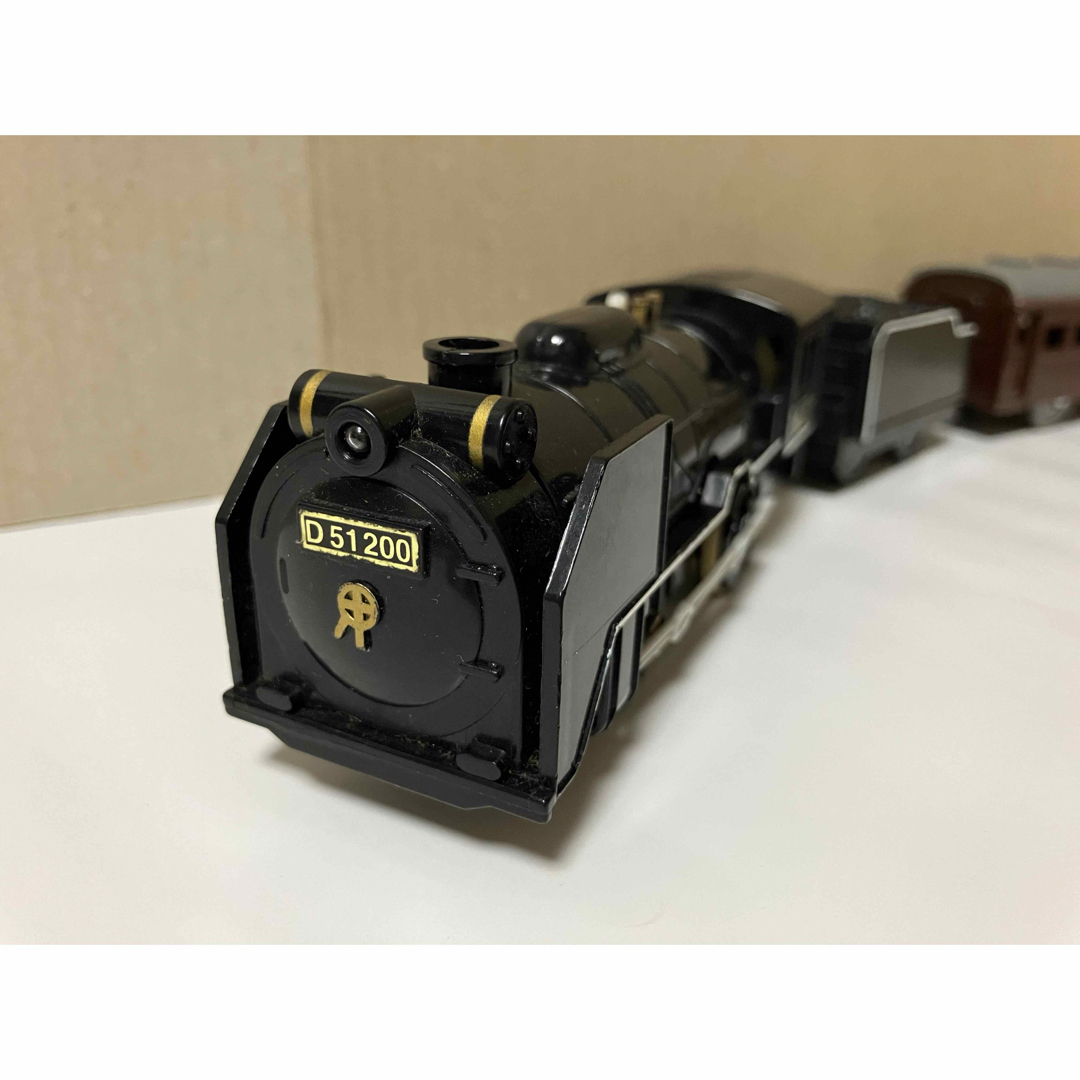 Takara Tomy - 【プラレール】ライト付 D51蒸気機関車 200号機 Takara Tomy - 【プラレール】ライト付 D51蒸気機関車 200号機