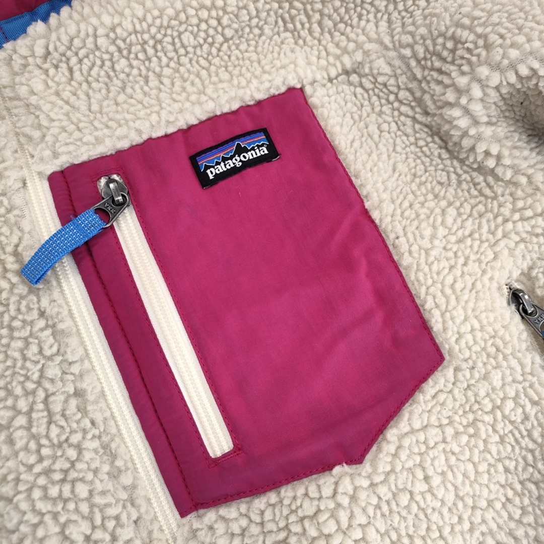 patagonia - patagonia ガールズレトロX GIRLS RETRO-X JACKET Lサイズ キッズ 65621 ジャケット アイボリー ピンク レディース パタゴニア【中古】4-1204T△の通販 by ブランド古着の専門店gee,jee|パタゴニアならラクマ patagonia - patagonia ガールズレトロX GIRLS RETRO-X JACKET Lサイズ キッズ 65621 ジャケット アイボリー ピンク レディース パタゴニア【中古】4-1204T△の通販 by ブランド古着の専門店gee,jee|パタゴニアならラクマ