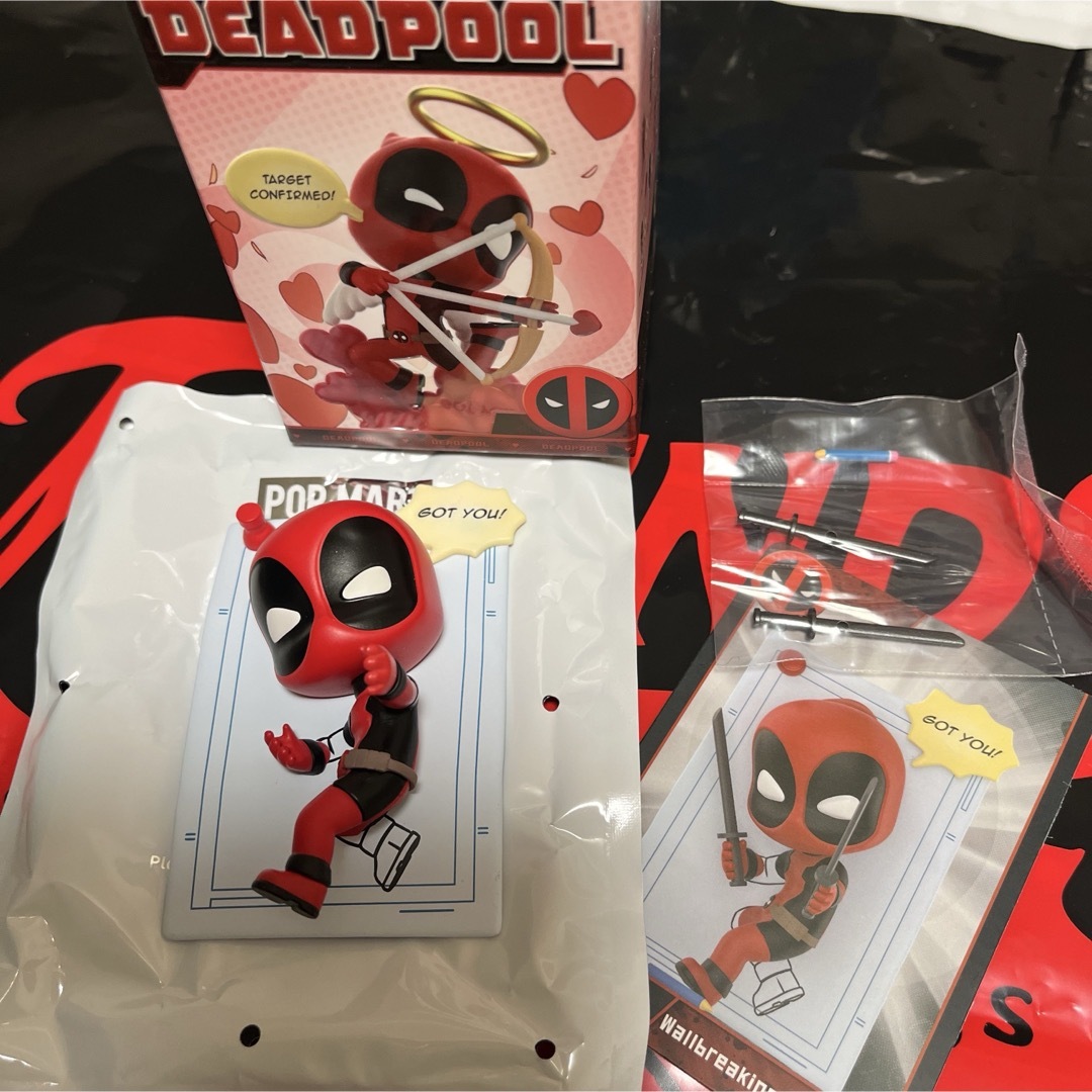 MARVEL(マーベル)のデットプール POPMART フィギュア エンタメ/ホビーのフィギュア(アメコミ)の商品写真