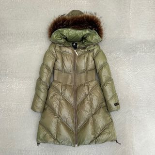 TATRAS(ダウンコート ・ グリーン・カーキ/緑色系)のフリマ TATRAS(ダウンコート ・ グリーン・カーキ/緑色系)のフリマ