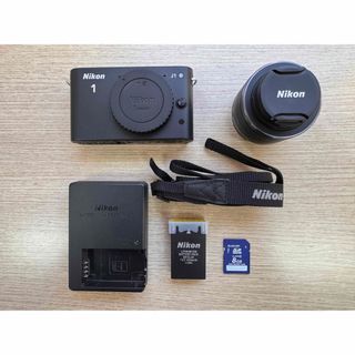 ニコン(Nikon)のミラーレス一眼 Nikon 1 J1(ミラーレス一眼)