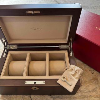 Cartier - 新品未使用 Cartier ウッドウォッチケース 3本収納 鍵 Cartier - 新品未使用 Cartier ウッドウォッチケース 3本収納 鍵