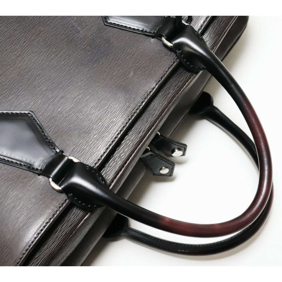 Vivienne Westwood - 《ヴィヴィアンウエストウッド》新品 水 Vivienne Westwood - 《ヴィヴィアンウエストウッド》新品 水