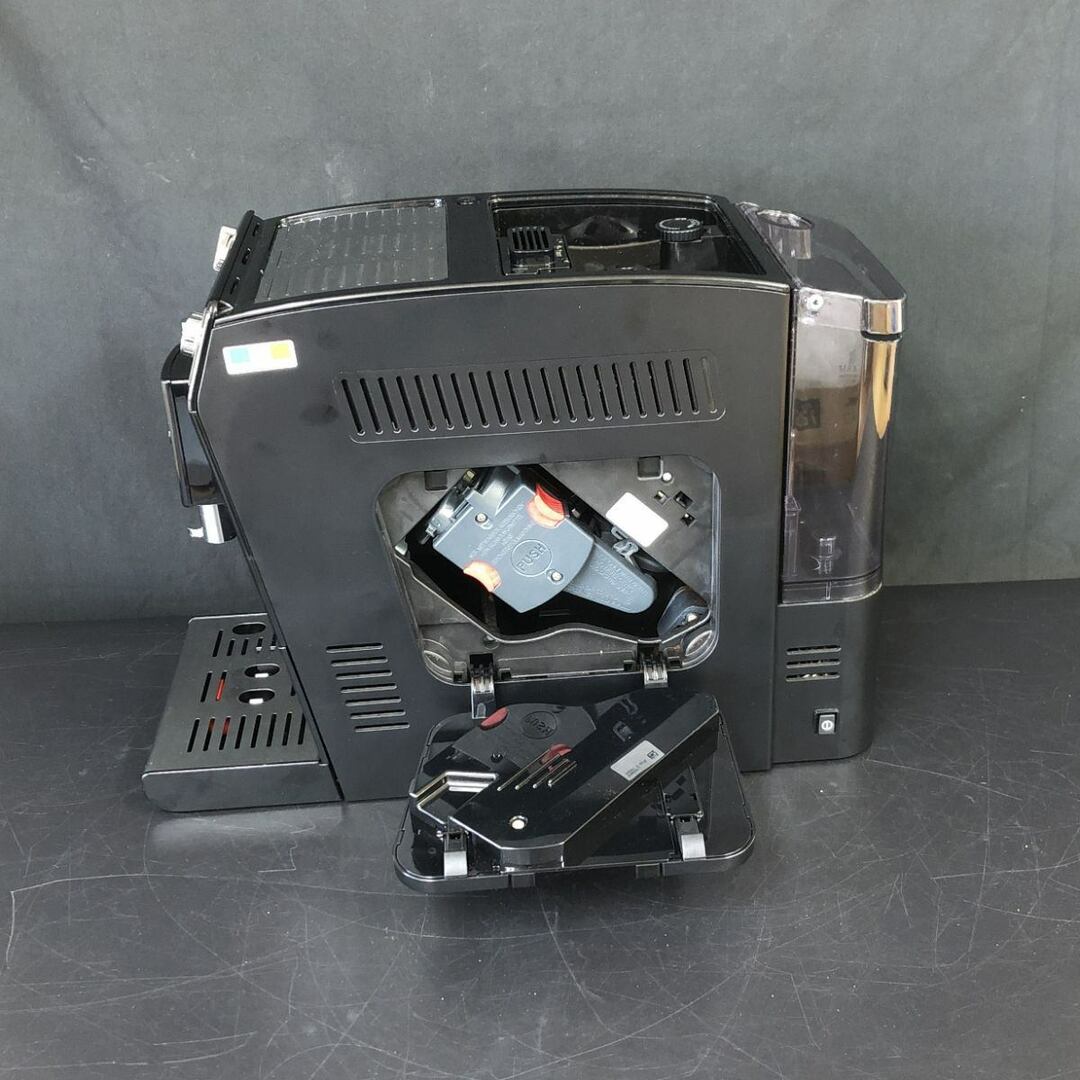 DeLonghi - 【中古】 De'Longhi デロンギ 全自動コーヒーマシン DeLonghi - 【中古】 De'Longhi デロンギ 全自動コーヒーマシン