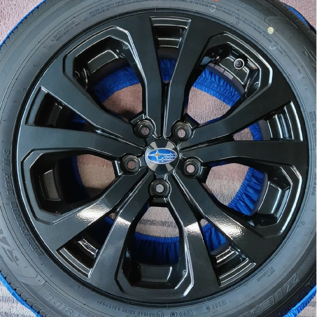 タイヤ・ホイールセット18インチ (新車外し】SKフォレスター タイヤ・ホイールセット18インチ (新車外し】SKフォレスター
