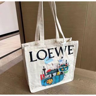 LOEWE(トートバッグ)のフリマアイテム一覧 LOEWE(トートバッグ)のフリマアイテム一覧