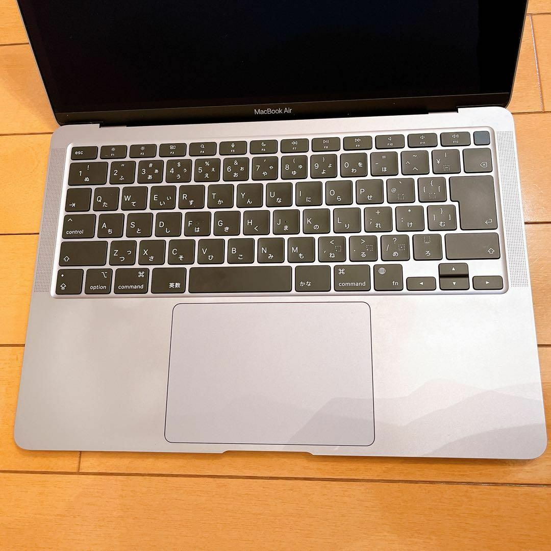 Apple MacBook Air (M1, 2020) スペースグレー