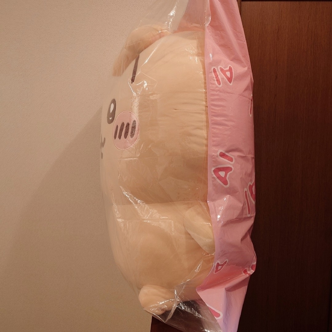 ちいかわ - ちいかわ 中国 MINISO限定 520元 超BIGぬいぐるみ ちいかわ - ちいかわ 中国 MINISO限定 520元 超BIGぬいぐるみ