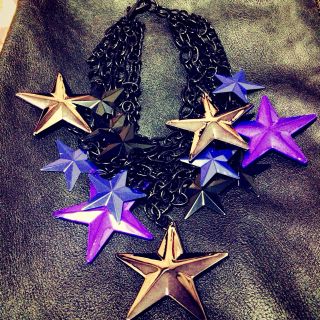 ザラ(ZARA)のZARA ３連STAR NECKLACE(ネックレス)