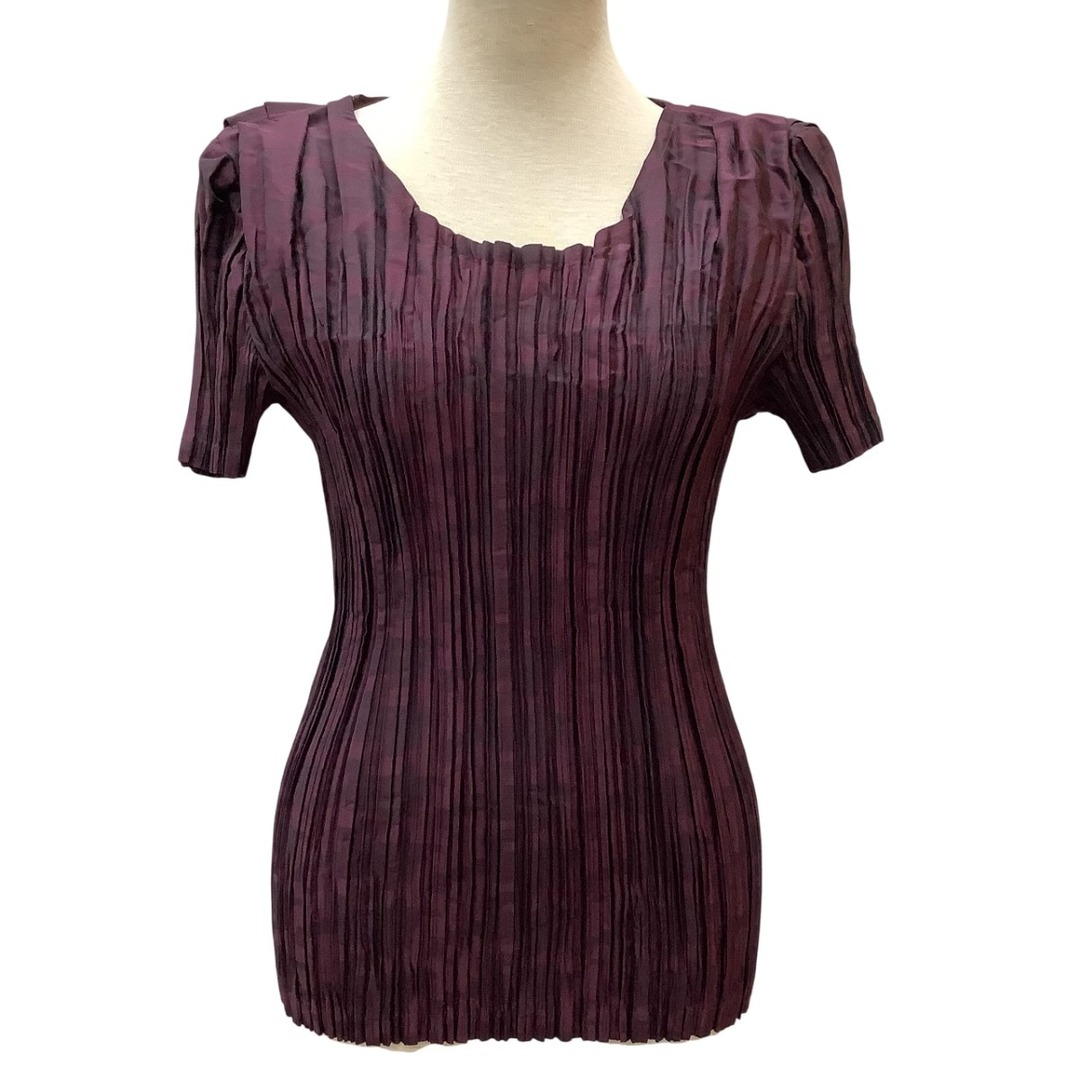 ♪♪ISSEY MIYAKE イッセイミヤケ 変形 プリーツ カットソー ♪♪ISSEY MIYAKE イッセイミヤケ 変形 プリーツ カットソー