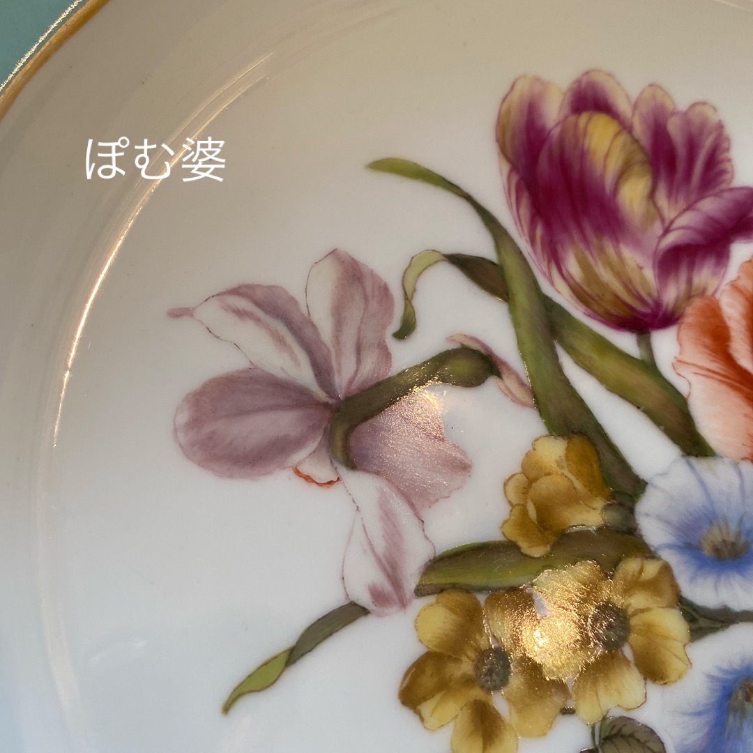 古マイセン】マルコリーニの花/色彩に深みと陰影のある花の 古マイセン】マルコリーニの花/色彩に深みと陰影のある花の
