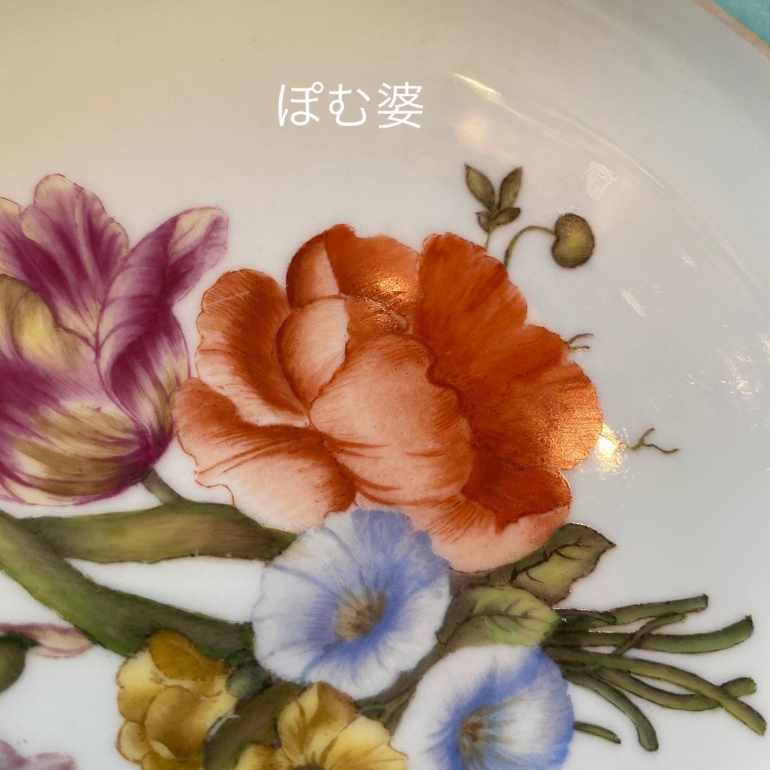古マイセン】マルコリーニの花/色彩に深みと陰影のある花の 古マイセン】マルコリーニの花/色彩に深みと陰影のある花の