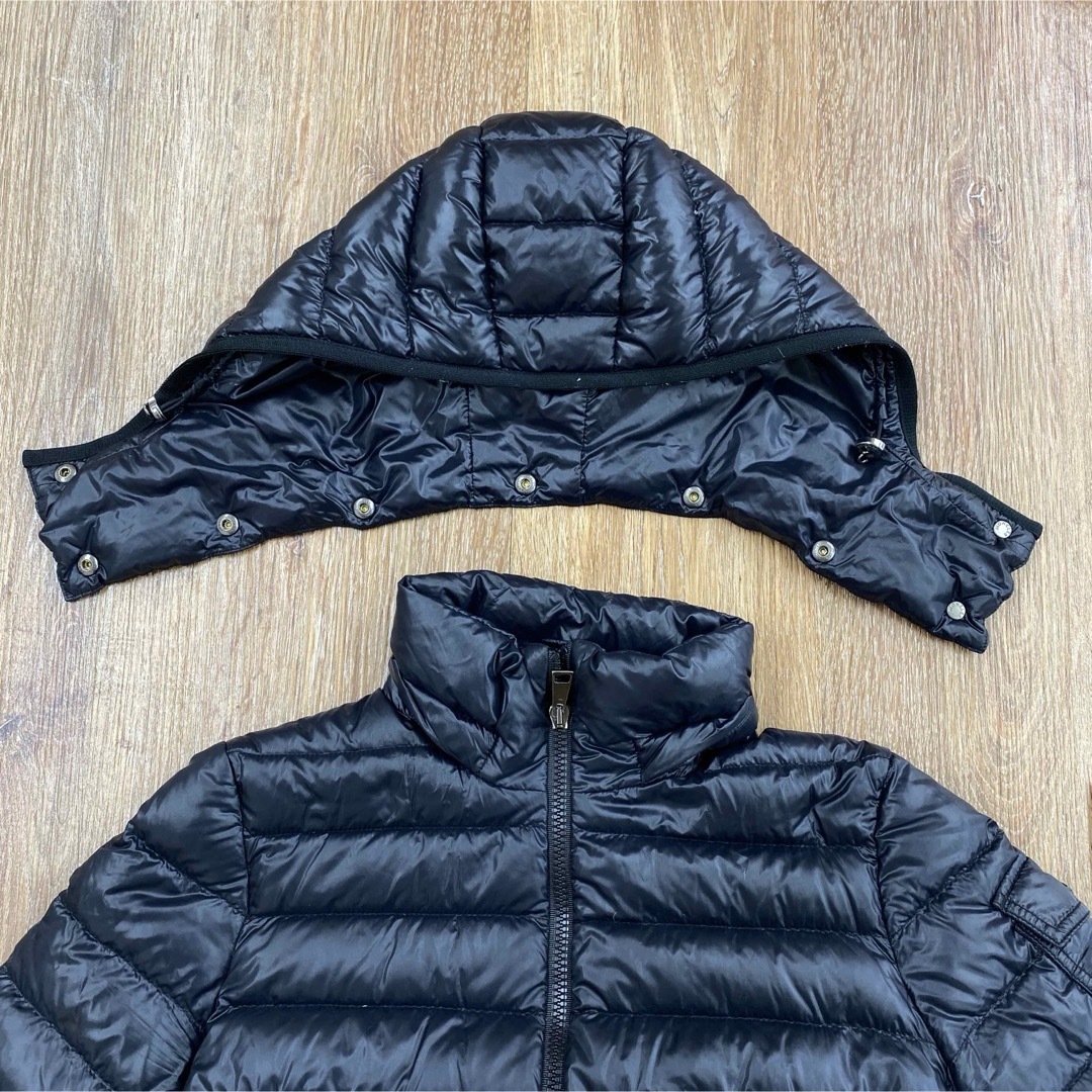 r4425 モンクレール MONCLER ダウンジャケット r4425 モンクレール MONCLER ダウンジャケット