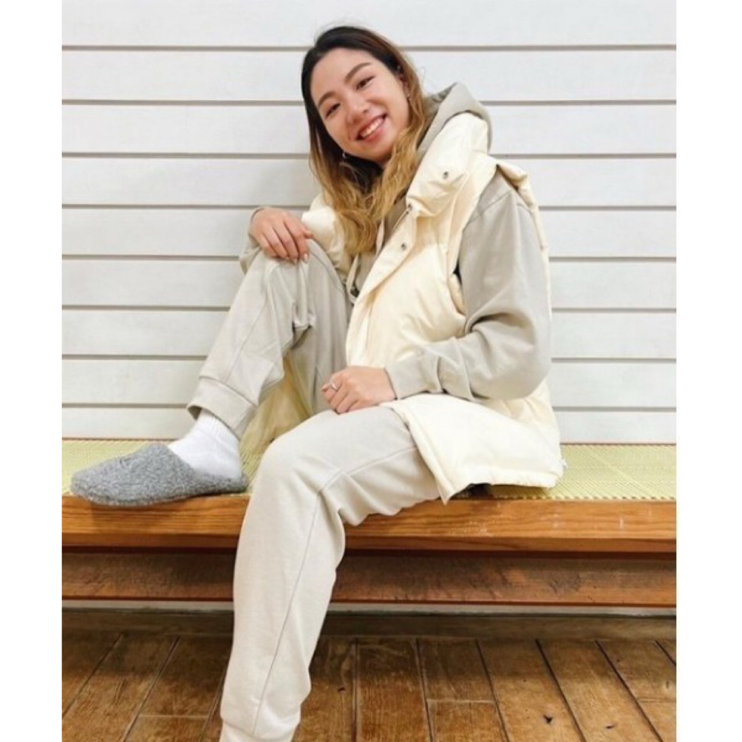 ESSENTIAL VEST/クイックシルバーダウンベスト ESSENTIAL VEST/クイックシルバーダウンベスト