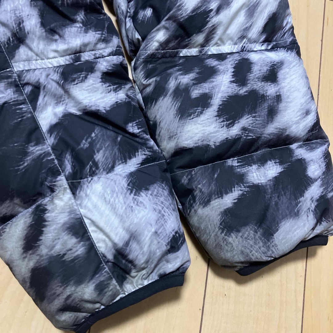 NIKE - NIKE ナイキ フード付きダウンジャケット 総柄 白黒 XL NIKE - NIKE ナイキ フード付きダウンジャケット 総柄 白黒 XL