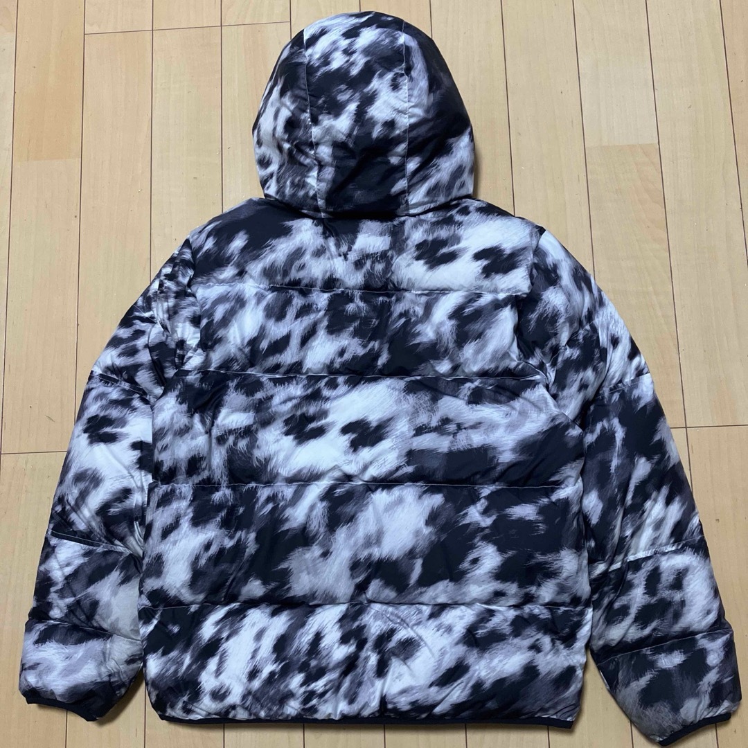 NIKE - NIKE ナイキ フード付きダウンジャケット 総柄 白黒 XL NIKE - NIKE ナイキ フード付きダウンジャケット 総柄 白黒 XL