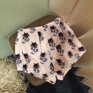 ミュウミュウ(miumiu)のmiumiu cat pants.(ショートパンツ)