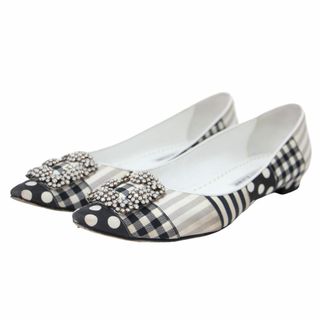 MANOLO BLAHNIK(ホワイト/白色系)のフリマアイテム一覧 MANOLO BLAHNIK(ホワイト/白色系)のフリマアイテム一覧