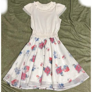 LIZ LISA 仰々しい 花柄&水玉♡フリル♡ホワイト 傘 新品 ロリータ LIZ LISA 仰々しい 花柄&水玉♡フリル♡ホワイト 傘 新品 ロリータ