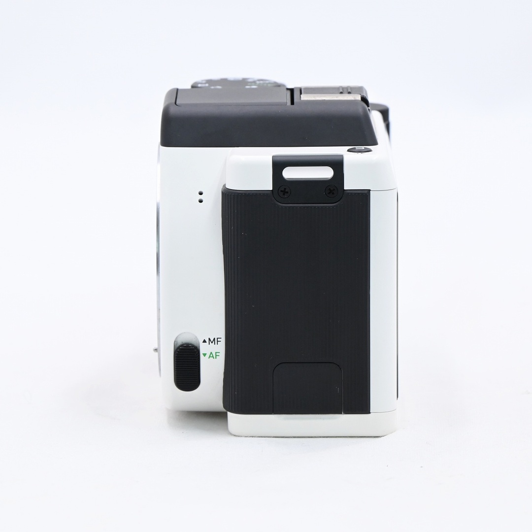 PENTAX K-01 ボディ ホワイト ブラック PENTAX K-01 ボディ ホワイト ブラック