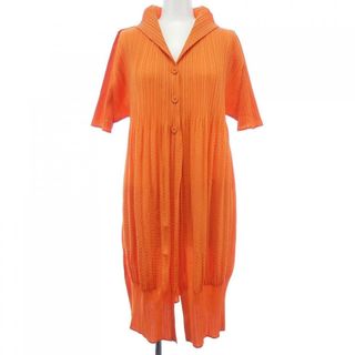 PLEATS PLEASE ISSEY MIYAKE(カーディガン)のフリマアイテム一覧 PLEATS PLEASE ISSEY MIYAKE(カーディガン)のフリマアイテム一覧