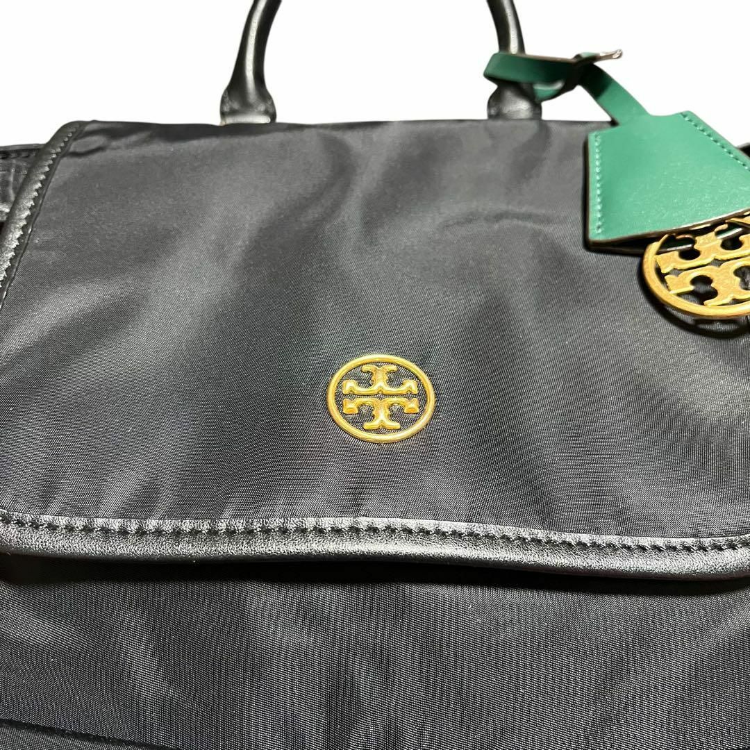 極美品✨】トリーバーチ リュックサック ロゴ金具 レザー 極美品✨】トリーバーチ リュックサック ロゴ金具 レザー