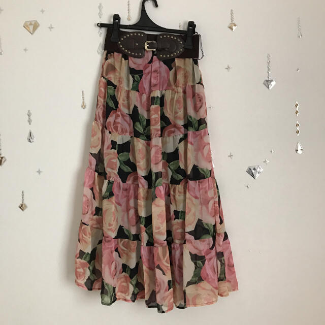Avail(アベイル)の花柄マキシ丈スカート レディースのスカート(ロングスカート)の商品写真