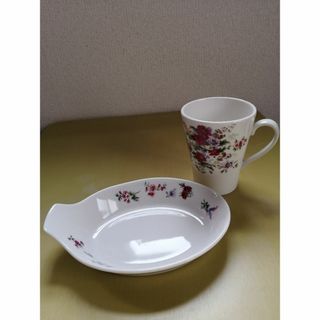LAURA ASHLEY(食器)のフリマアイテム一覧 LAURA ASHLEY(食器)のフリマアイテム一覧