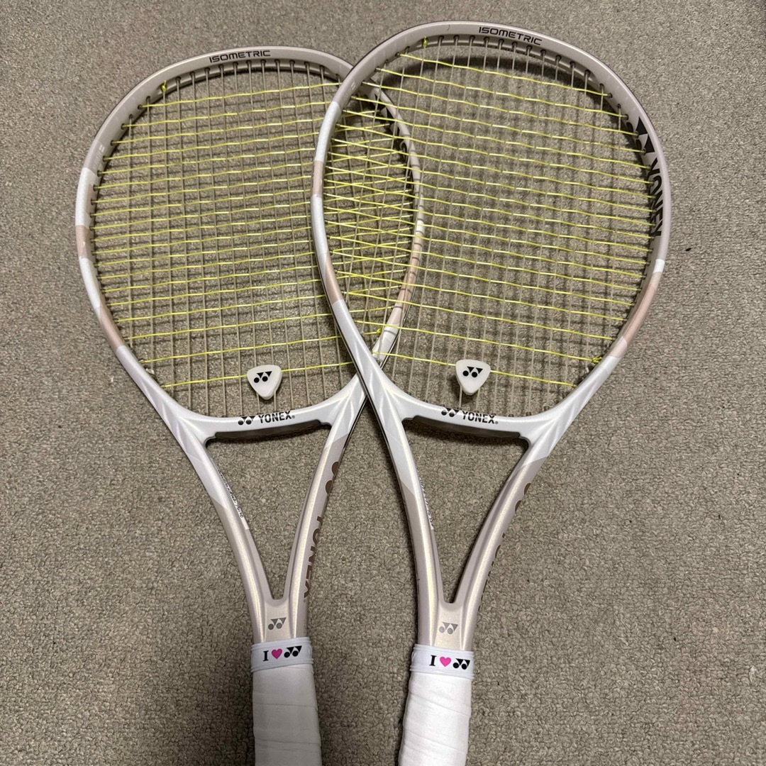 YONEX - ヨネックス ブイコア98 グリップ3 サンドベージュ 2本 YONEX - ヨネックス ブイコア98 グリップ3 サンドベージュ 2本