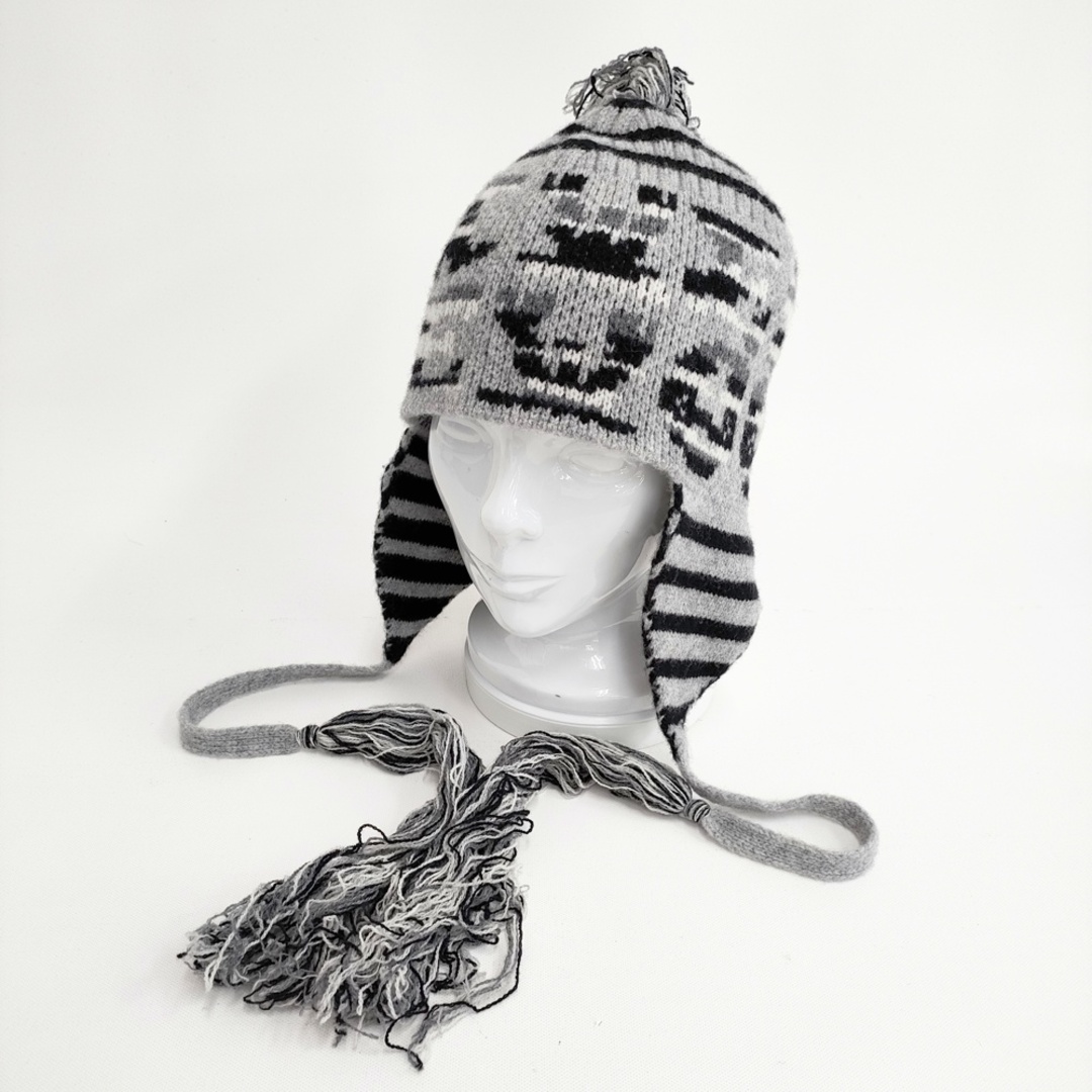 Vivienne Westwood - Vivienne Westwood 耳当て ポンポン ムーンバット ウール 帽子 ニット帽 ニットキャップ グレー ブラック レディース ヴィヴィアンウエストウッド【中古】4-1206T◎の通販 by ブランド古着の専門店gee,jee| ヴィヴィアンウエストウッドならラクマ Vivienne Westwood - Vivienne Westwood 耳当て ポンポン ムーンバット ウール 帽子 ニット帽 ニットキャップ グレー ブラック レディース ヴィヴィアンウエストウッド【中古】4-1206T◎の通販 by ブランド古着の専門店gee,jee| ヴィヴィアンウエストウッドならラクマ