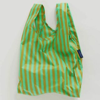 バグゥ(BAGGU)のBABY BAGGU｜ストライプ　グリーン×ブロンズ　エコバッグ　岡本敬子(エコバッグ)