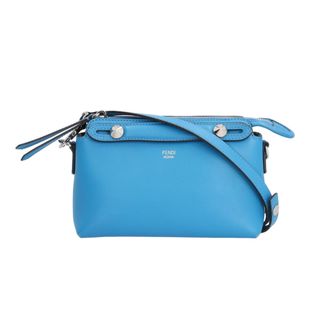 FENDI(ブルー・ネイビー/青色系)のフリマアイテム一覧 FENDI(ブルー・ネイビー/青色系)のフリマアイテム一覧