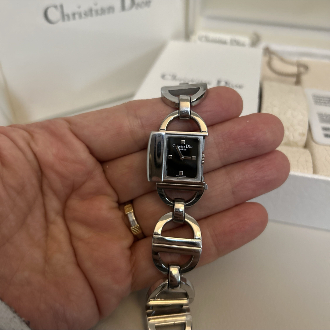 Dior パンディオラ 腕時計 D78-100 クォーツ 黒文字盤 電池交換 Dior パンディオラ 腕時計 D78-100 クォーツ 黒文字盤 電池交換