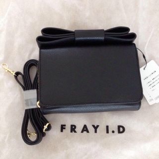 フレイアイディー(FRAY I.D)のリボンポーチ(財布)