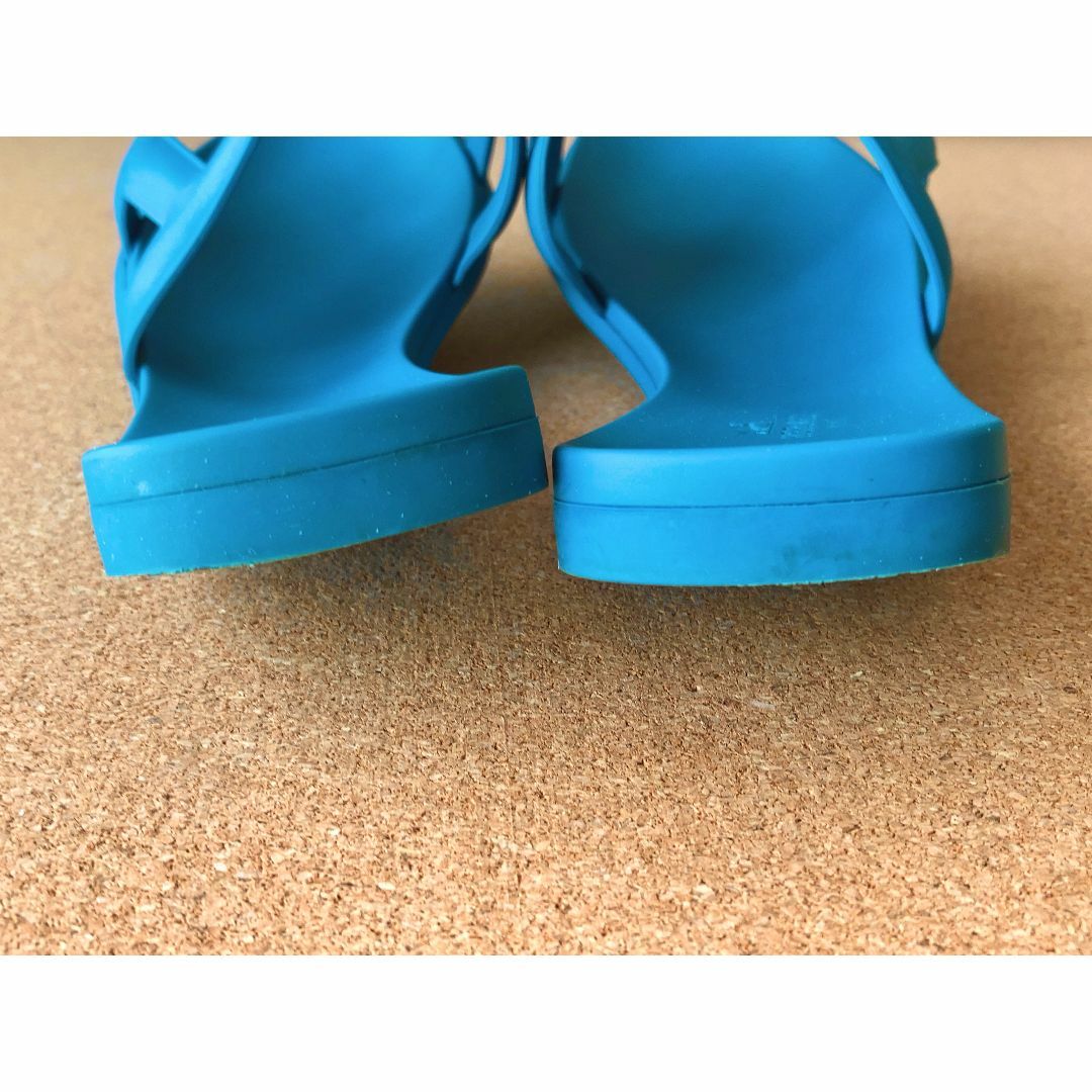HERMES(エルメス)アロハ サンダル シェーヌダンクル ビーチ HERMES(エルメス)アロハ サンダル シェーヌダンクル ビーチ