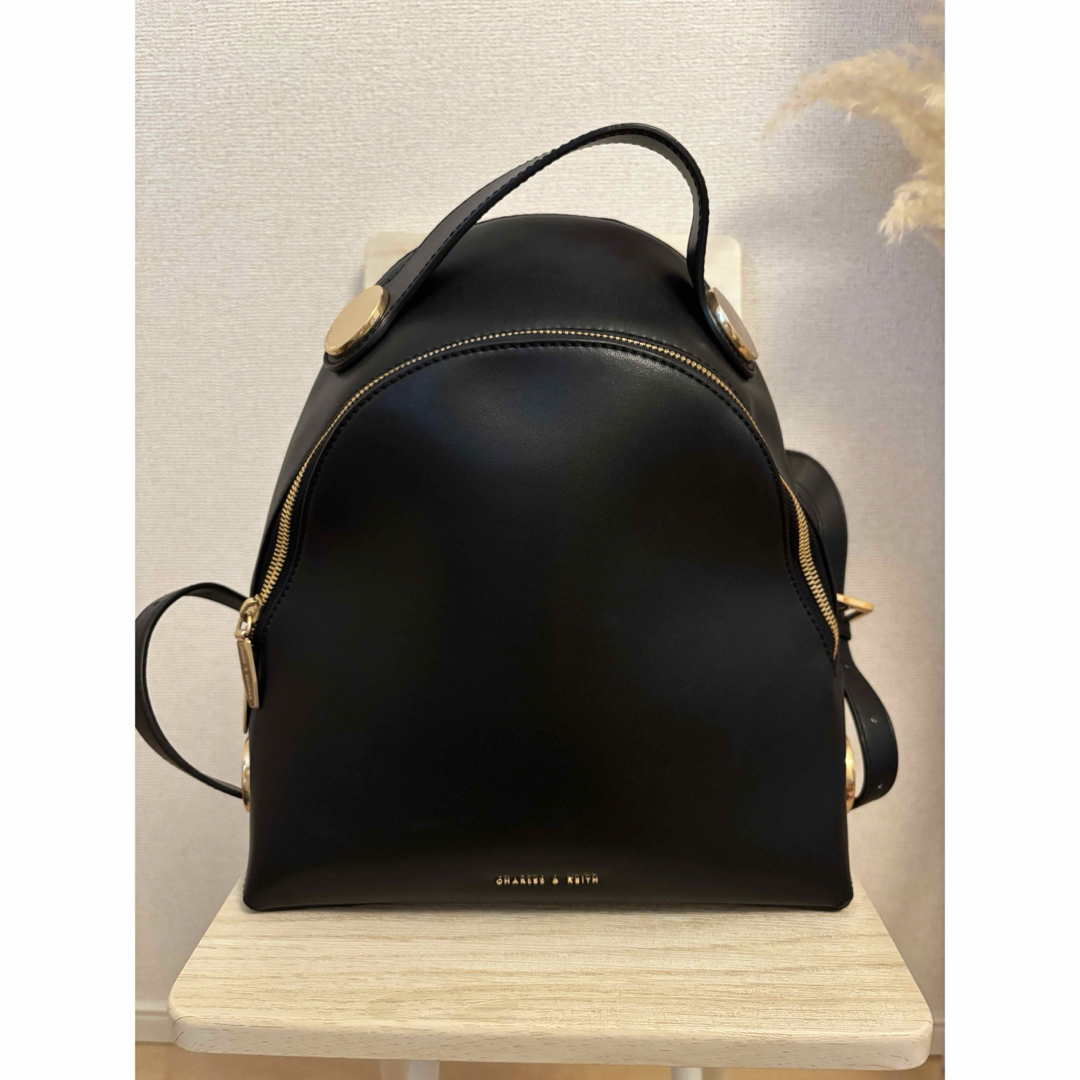 Charles and Keith - CHARLES & KEITH ブラック　リュック
