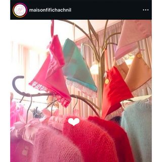 FIFI CHACHNILのフリマアイテム一覧 FIFI CHACHNILのフリマアイテム一覧